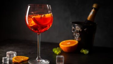 TUTTO’S Aperitivo Spritz